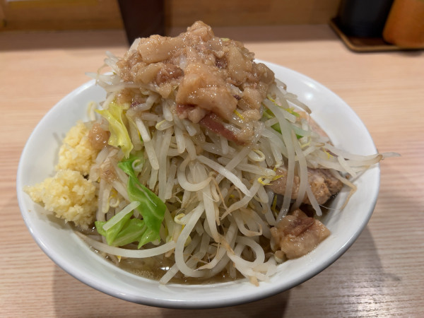 「ラーメン 中 950円」@Smart Pigの写真