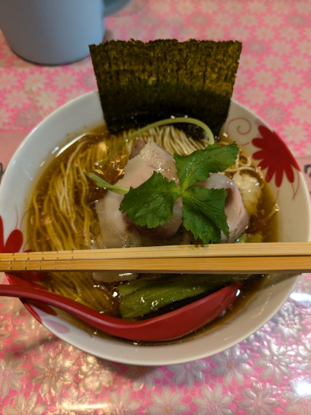 「凛々しい地鶏中華そば」@らーめん凛々の写真