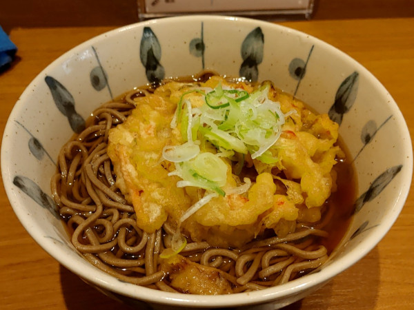 「天ぷらそば（480円）」@川村屋の写真