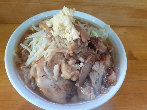 「ラーメン、300g」@六麓 豚らーめんの写真
