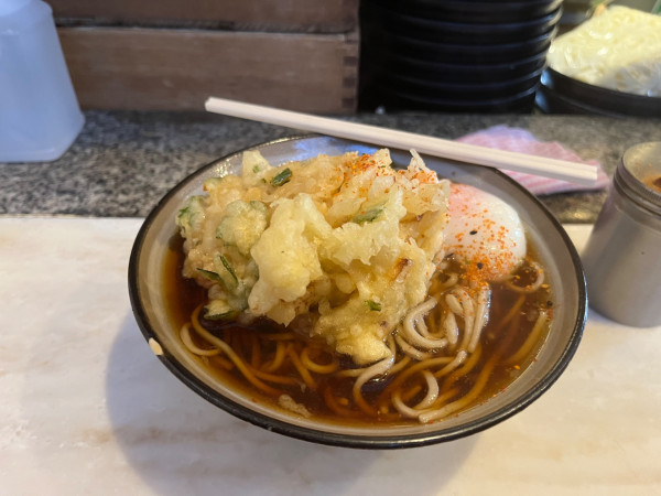 「天玉そば530円」@かのや 新宿東南口店の写真