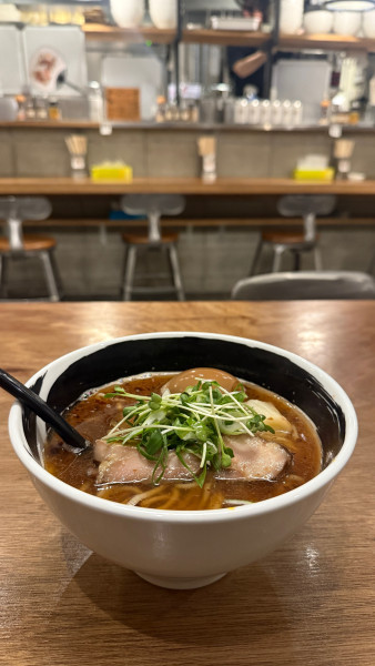 「醤そば@920」@RAMEN 浜虎 福岡中洲店の写真