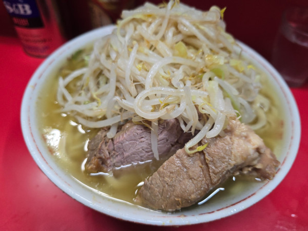 「大ラーメン(カラメ)¥750」@ラーメン二郎 三田本店の写真