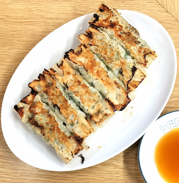 「ギョーザ 480円」@○イラーメン 中之島本店の写真