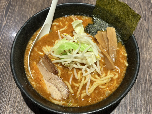 「味噌らーめん中盛」@ななほしの写真