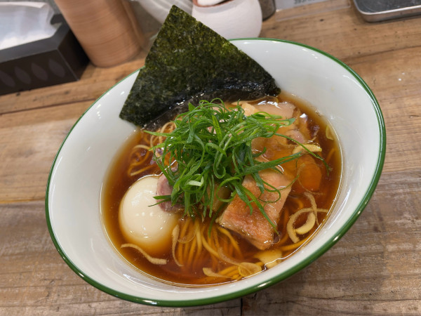 「味玉醤油そば」@3931WORKS.の写真