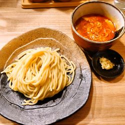 辛味つけ麺中盛　辛さMAX・つぶし生にんにくＷ