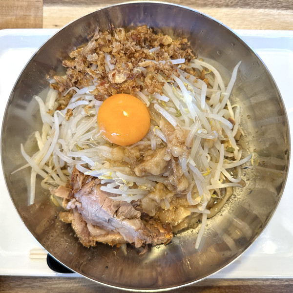 「汁なしラーメン 小」@ラーメン 太るの写真