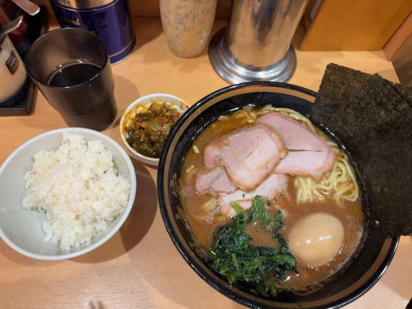 「味玉ラーメン」@横濱家系ラーメン 四代目 野中家の写真