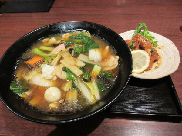 「八宝うま煮らーめん（１０７８円）＋若鶏中華ソース４４０円」@こだわりらーめん ゆきむら亭 土浦店の写真