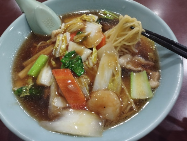 「五目つゆそば(830)」@味香苑 蒔田店の写真