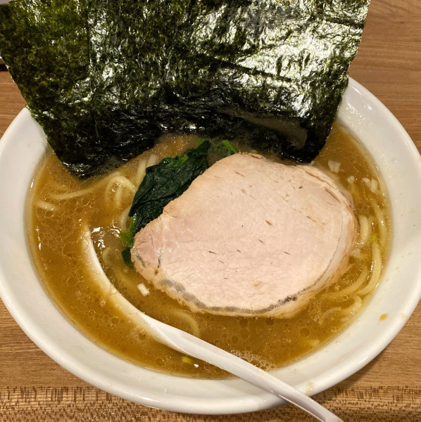 「ラーメン 850円」@家系らーめん やなぎやの写真