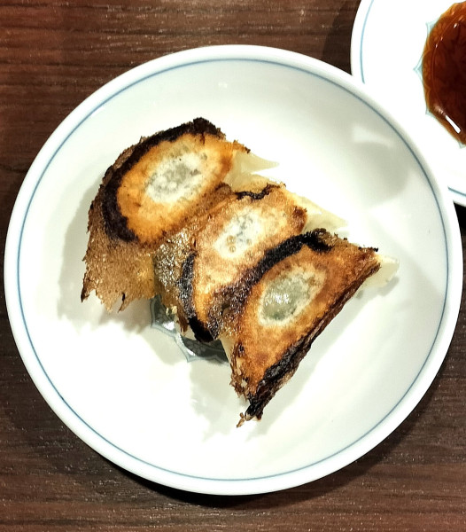 「焼餃子(3ケ) 160円」@中華飯店 香来の写真