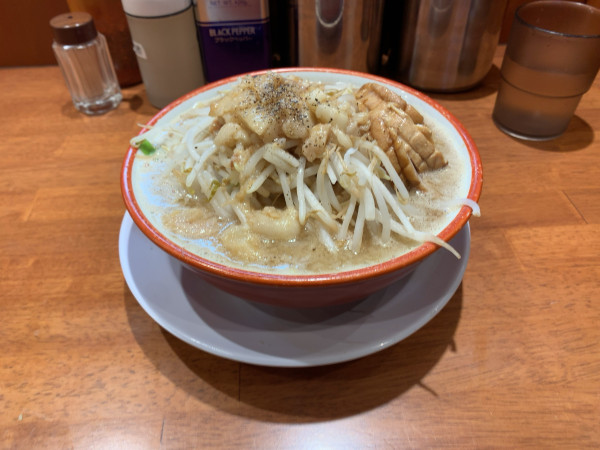 「ラーメン 200g」@らーめん バリ男 行徳店の写真