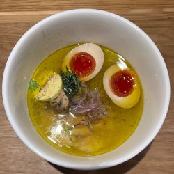 味玉トリュフ鶏塩中華そば麺 小