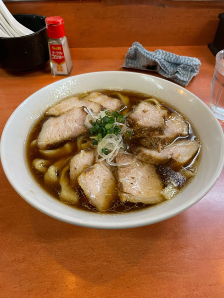 「チャーシューメン大盛り、濃口、生姜丼」@日陰の写真