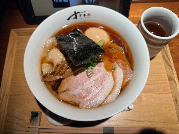 「特製醤油らぁ麺1800円　＊試食会なので無料」@らぁ麺すぎ本 丸の内店の写真