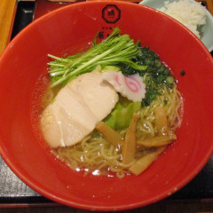 博多鶏ソバ 華味鳥 新宿三井ビル店の画像