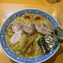 特製中華そば 大盛(1250円)