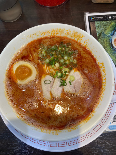 「ラーメン赤900円」@博多らーめん ひまわりの写真