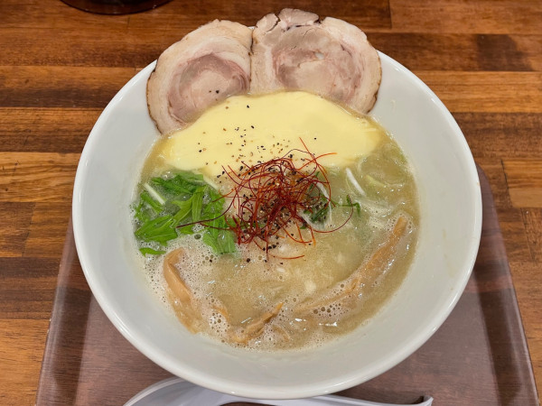 「CHEESE鶏白湯　￥１２００」@鶏白湯ラーメン専門店 HEITAIYAの写真