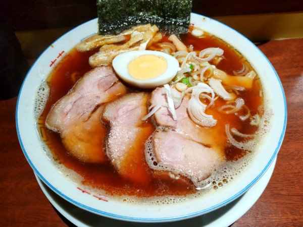 「朝ラー＋豚トッピング」@大井町立食い中華蕎麦 いりこ屋の写真