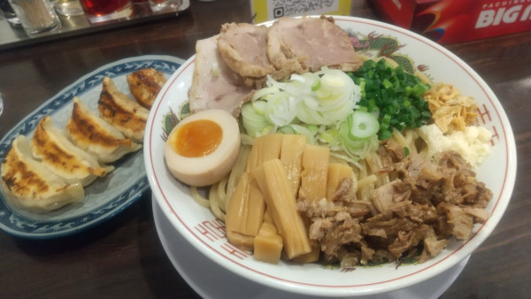 「【試作】特製鶏まぜそば」@活龍大衆麺処 真壁屋 土浦駅西口店の写真