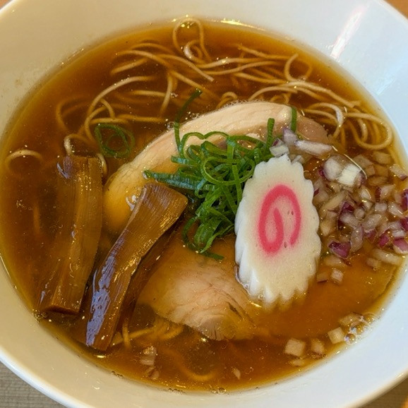 「【冬季限定】淡麗煮干し醤油らぁ麺 1,000円」@らぁ麺 ふじ田 水戸本店の写真