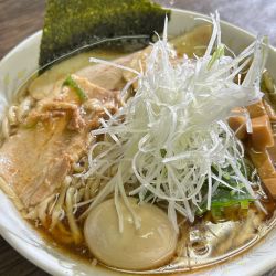 特上醤油ラーメン