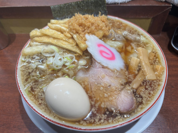 「特製いりこ　全部入り+替え玉」@大井町立食い中華蕎麦 いりこ屋の写真