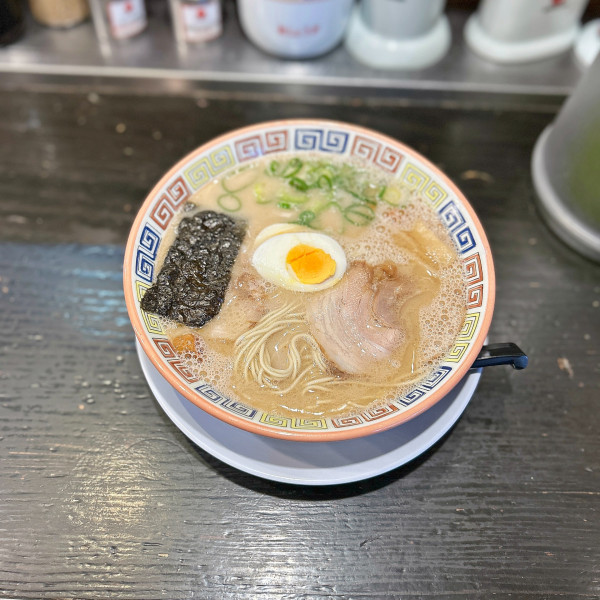 「昔ラーメン（並）」@大砲ラーメン 天神今泉店の写真