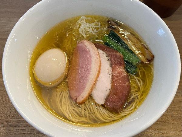 「特製芳醇中華そば 塩」@麺屋 龍壽の写真