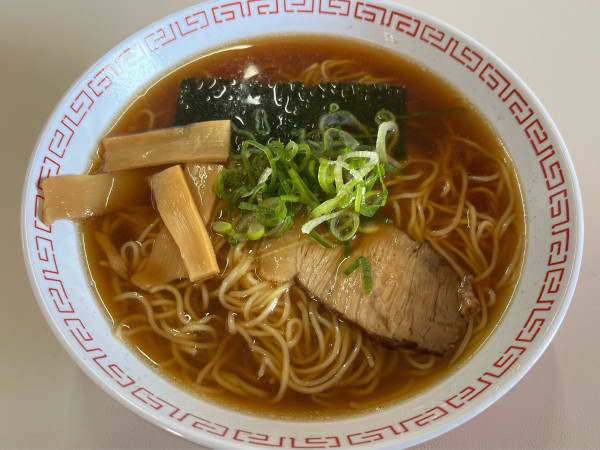 「中華そば」@カレー・ラーメン食堂 浜松オートレース場店の写真
