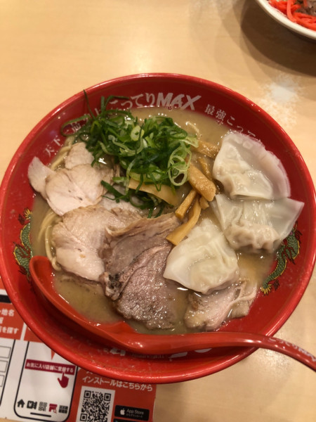 「こってりMAX、チャーシュー、ワンタンメン」@天下一品 蒲田店の写真