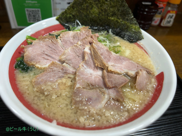 「背脂中華そば(900円)、TKM温(500円)」@流行るより愛される一杯をの写真