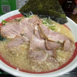 背脂中華そば(900円)、ＴＫＭ温(500円)