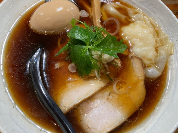 「特製醤油」@純手打ち 麺と未来の写真