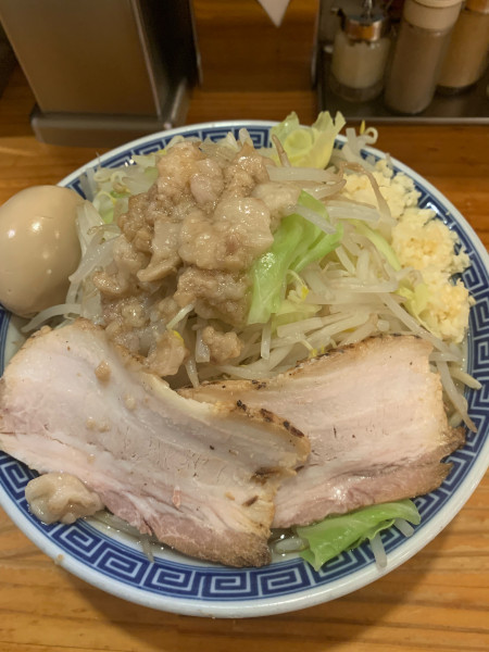 「ジャンク盛(普)(味玉ﾆﾝﾆｸ)」@麺屋 春馬の写真