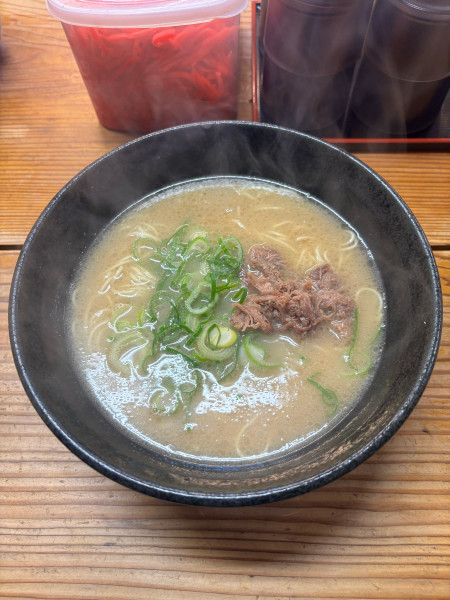 「ラーメン」@五号線沿いの元祖長浜ラーメンの写真