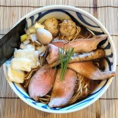 鴨麺まつ乃の画像