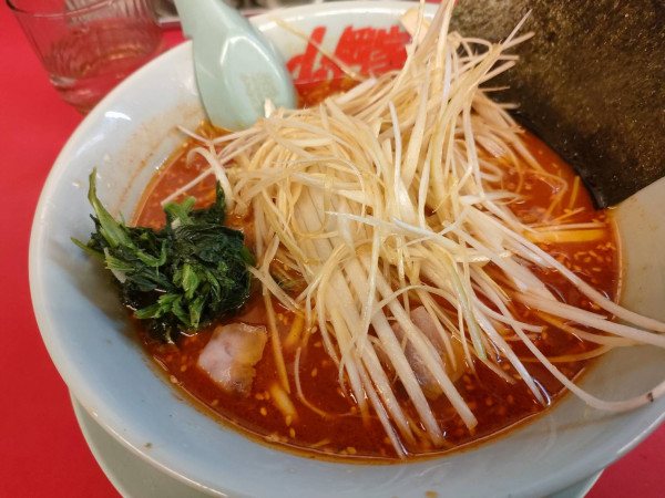 「辛味噌ネギラーメン」@山岡家 狭山店の写真