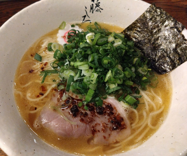 「濃厚鶏白湯ラーメン」@麺屋 藤しろ 目黒店の写真