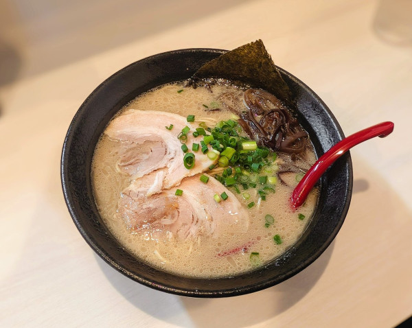 「濃厚豚骨」@濃厚豚骨 台湾まぜそば なつきの写真