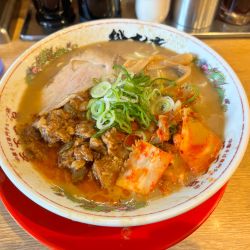 牛すじキムチラーメン