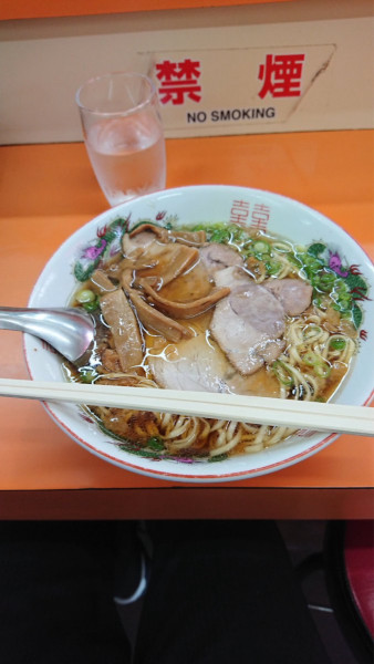 「中華そば」@朱華楼 東深津店の写真