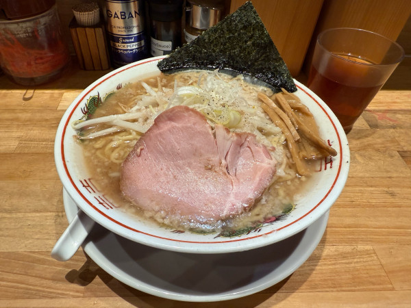 「背脂ラーメン」@背脂ラーメン チャッチャ亭の写真