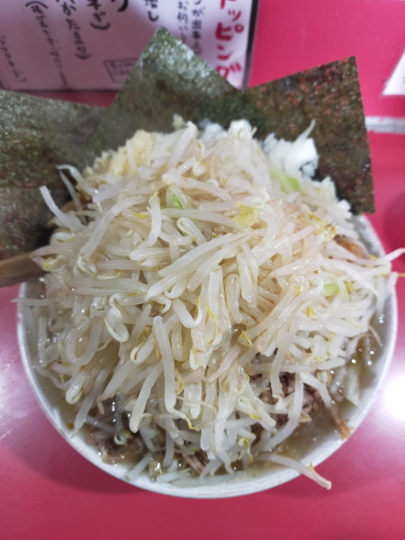 「特製(豚増し、海苔、メンマ、玉子付き)大豚¥1,300」@ひたちなか大盛軒の写真