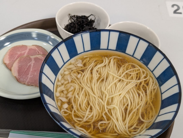「氷見産煮干しラーメン」@貪瞋癡の写真