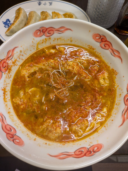 「赤い担々麺 5辛」@中華料理 五十番の写真