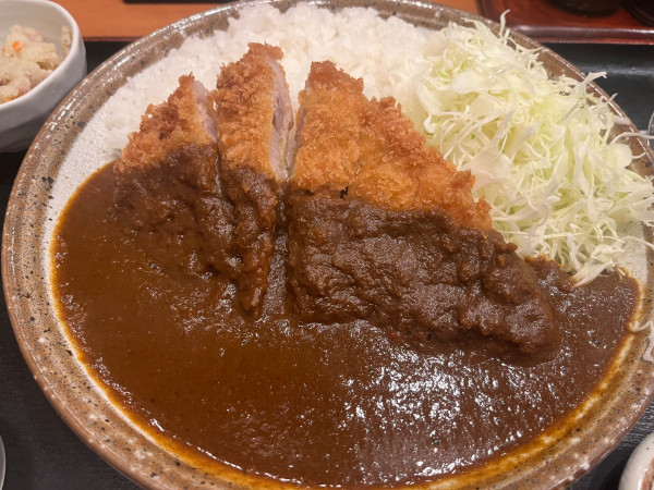 「まさむねカツカレー（自家製ポテトサラダ付）」@まさむねの写真